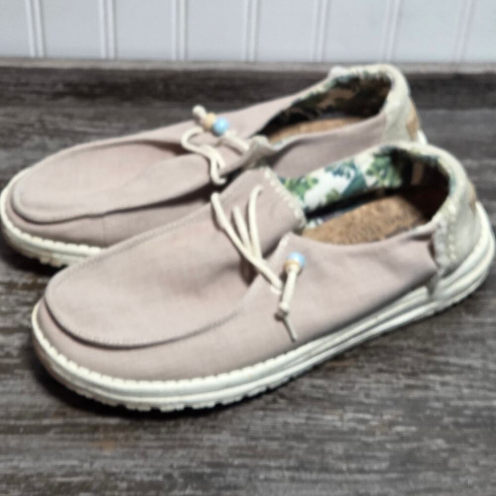 Hey Dude Women's Natural Wendy Canvas Comfort Slip on Sneaker Size 9 - Picture 3 of 6